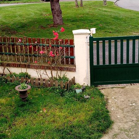 مبيت وإفطار فيرنوي ديفري ديتون Au Calme المظهر الخارجي الصورة